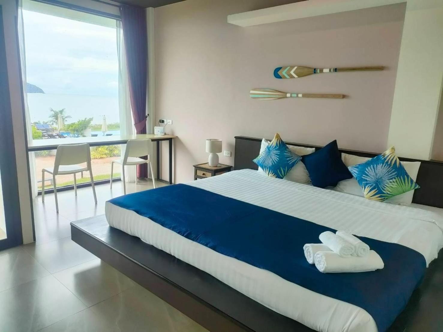 The Beach Resort & Residence - Sha Plus Pathiu Bagian luar foto