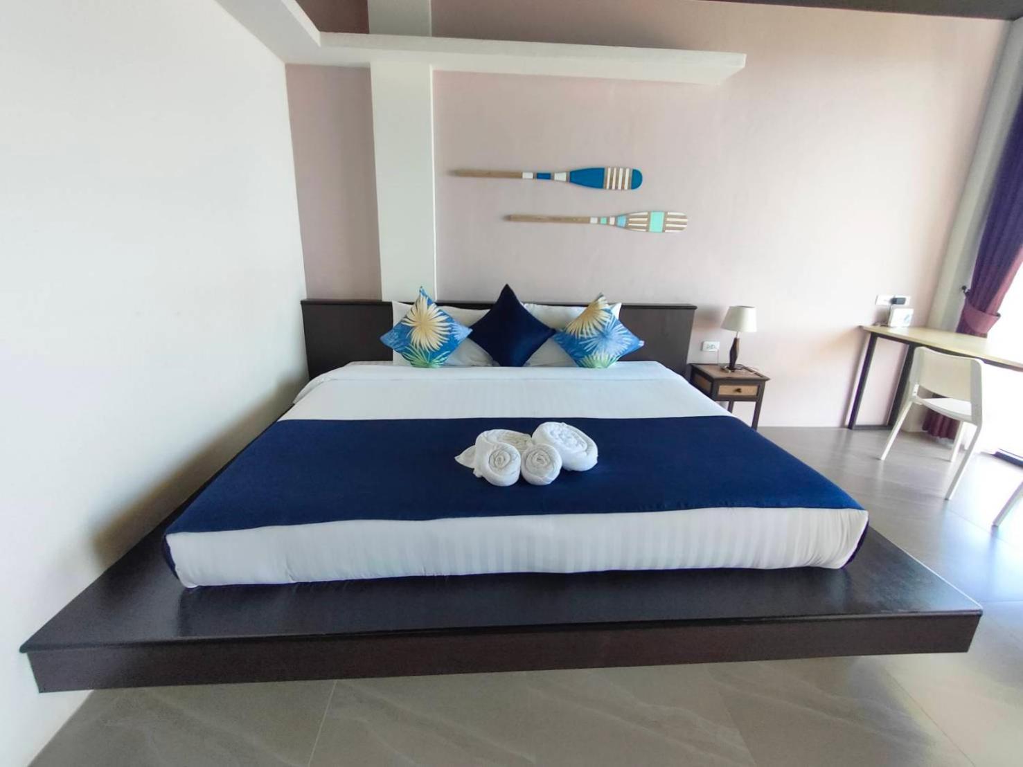 The Beach Resort & Residence - Sha Plus Pathiu Bagian luar foto